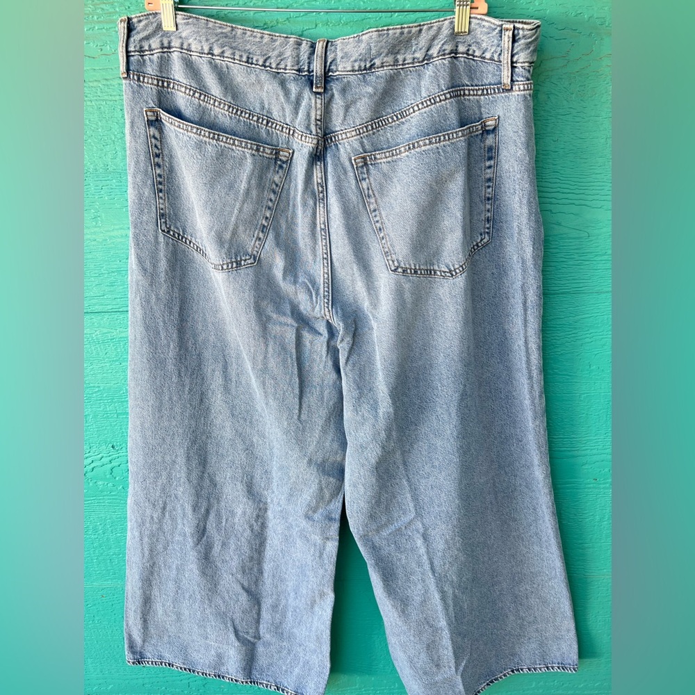 Universal Thread Highest-Rise Palazzo Wide Leg Jeans Light Wash SIZE 30 NWT - Picture 8 of 8